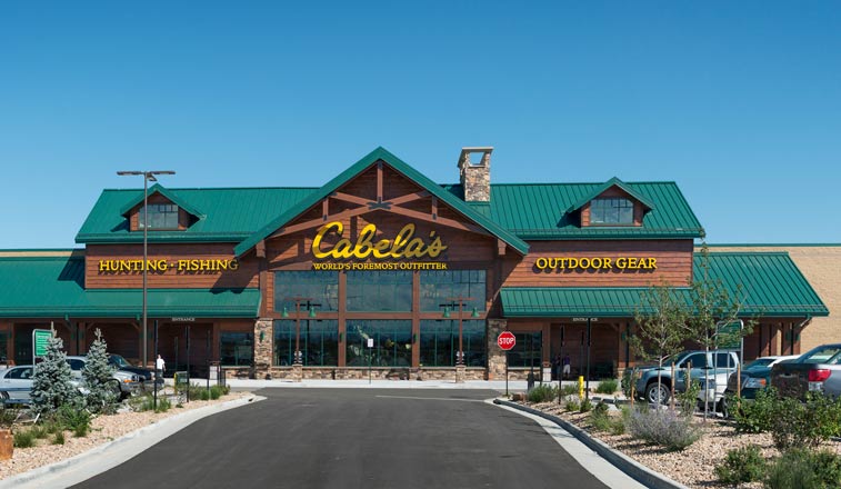 Cabelas Retail Store in Thornton Colorado Exterior View