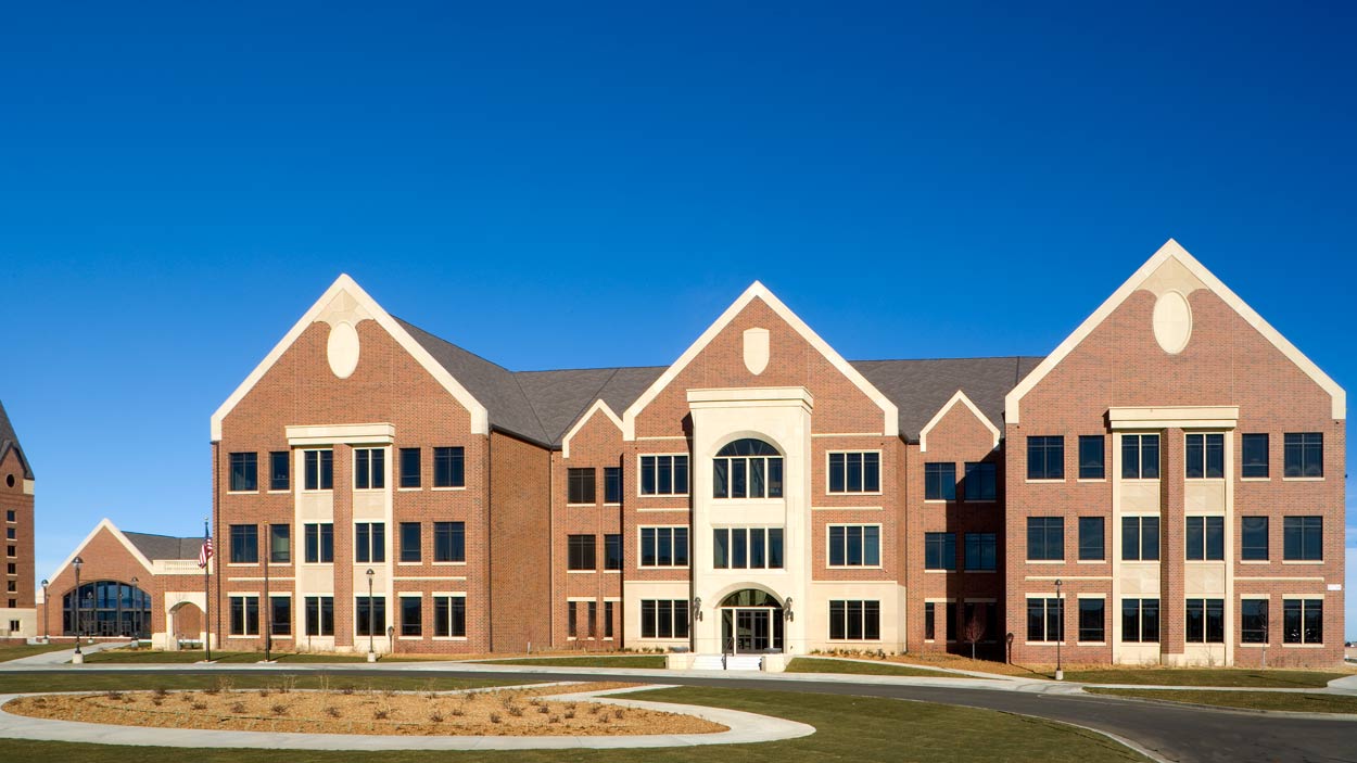 Valor Christian School Exterior